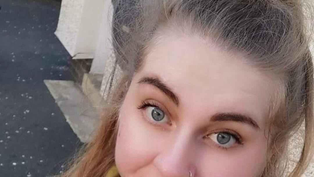 Ema kaže da se zabrinula da bi mlade devojke i momci mogli da vide ovaj filter i pomisle da su „predmet podsmeha“