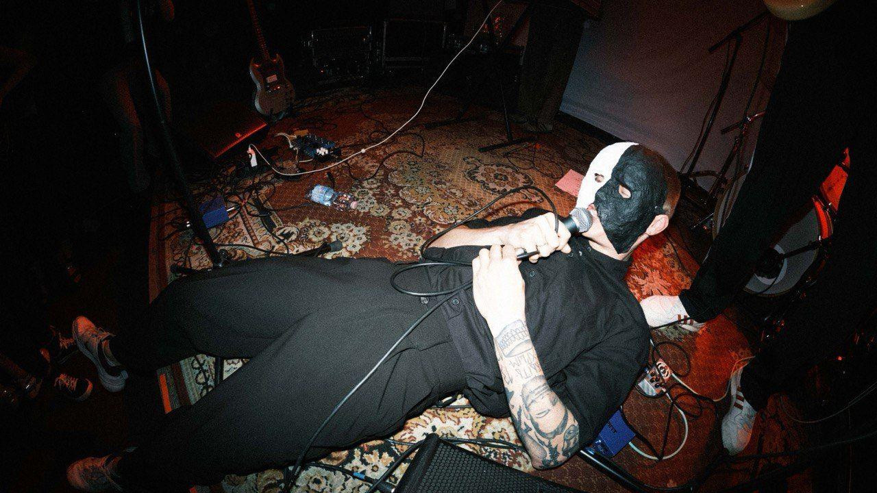 Sergej Sasunkevič sa maskom