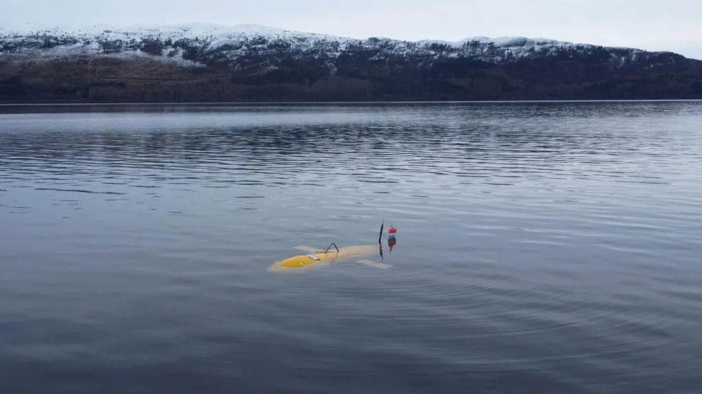 Podmornica Bouti Mekboutkafe koristi se u pretraživanju jezera Loh Nes