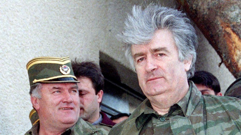 Ratko Mladic i Radovan Karadzic