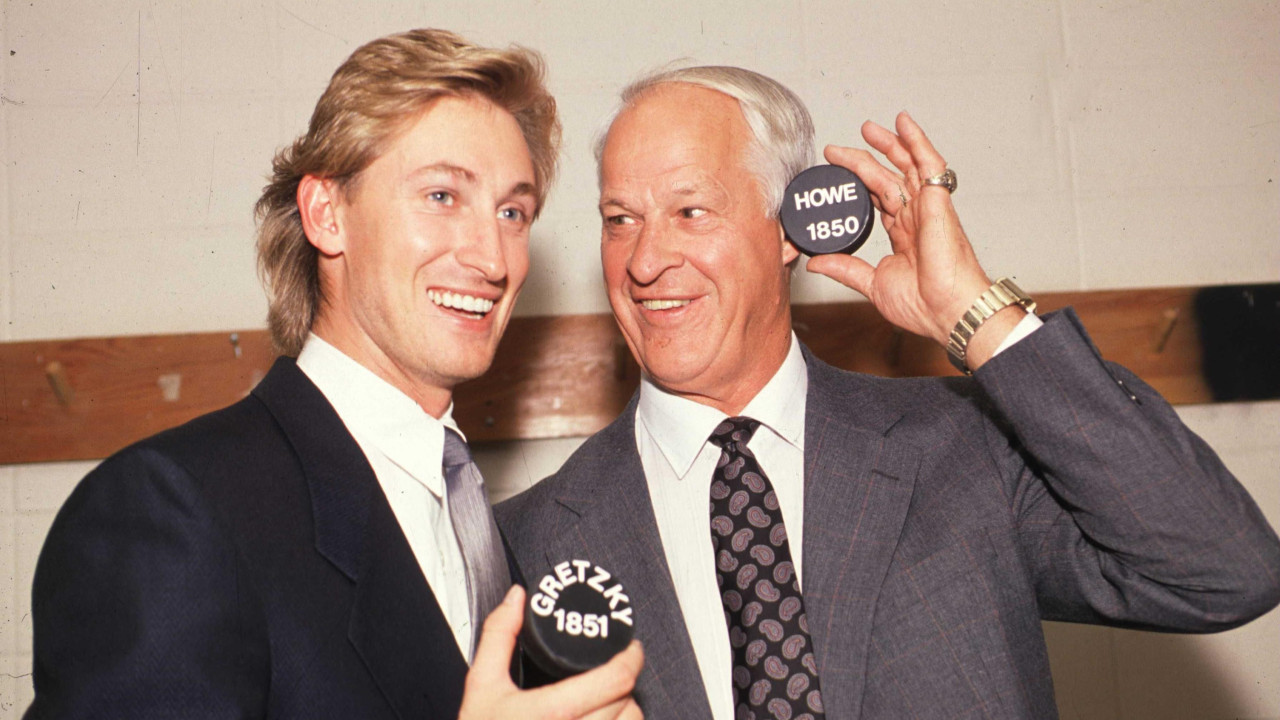 Vejn Grecki i Gordi Hau su dva prethodna vlasnika rekorda po broju datih golova u NHL ligi 