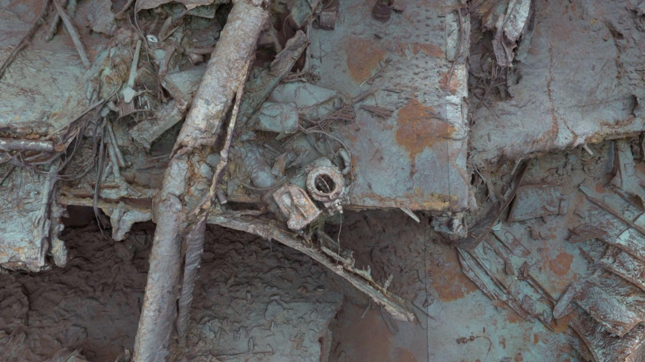 Titanik, potonuće Titanika, kako je Titanik potonuo, Titanik je udario u santu leda