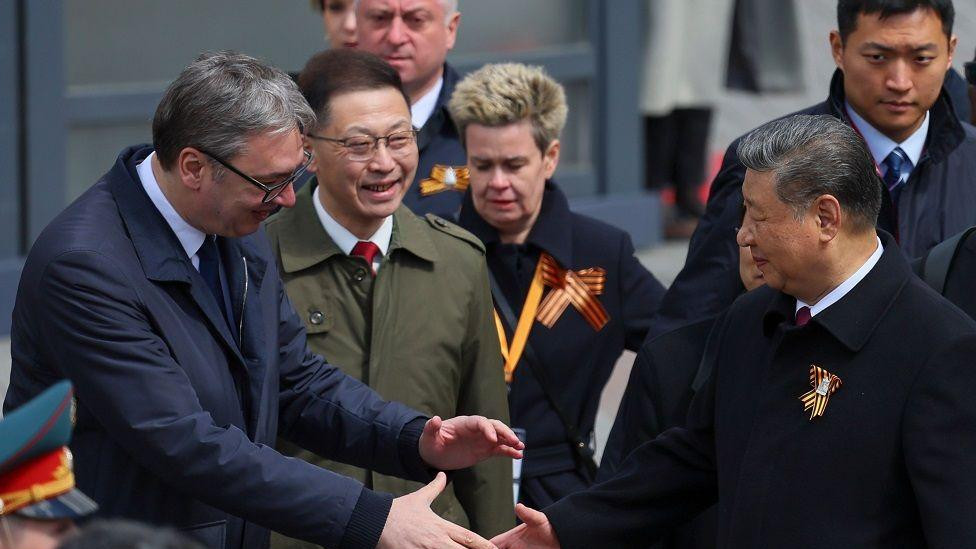 Vučić i Si Đinping u Moskvi