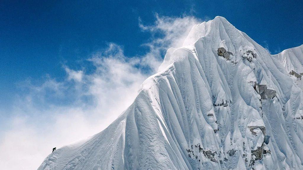 planinar se penje na himalaje