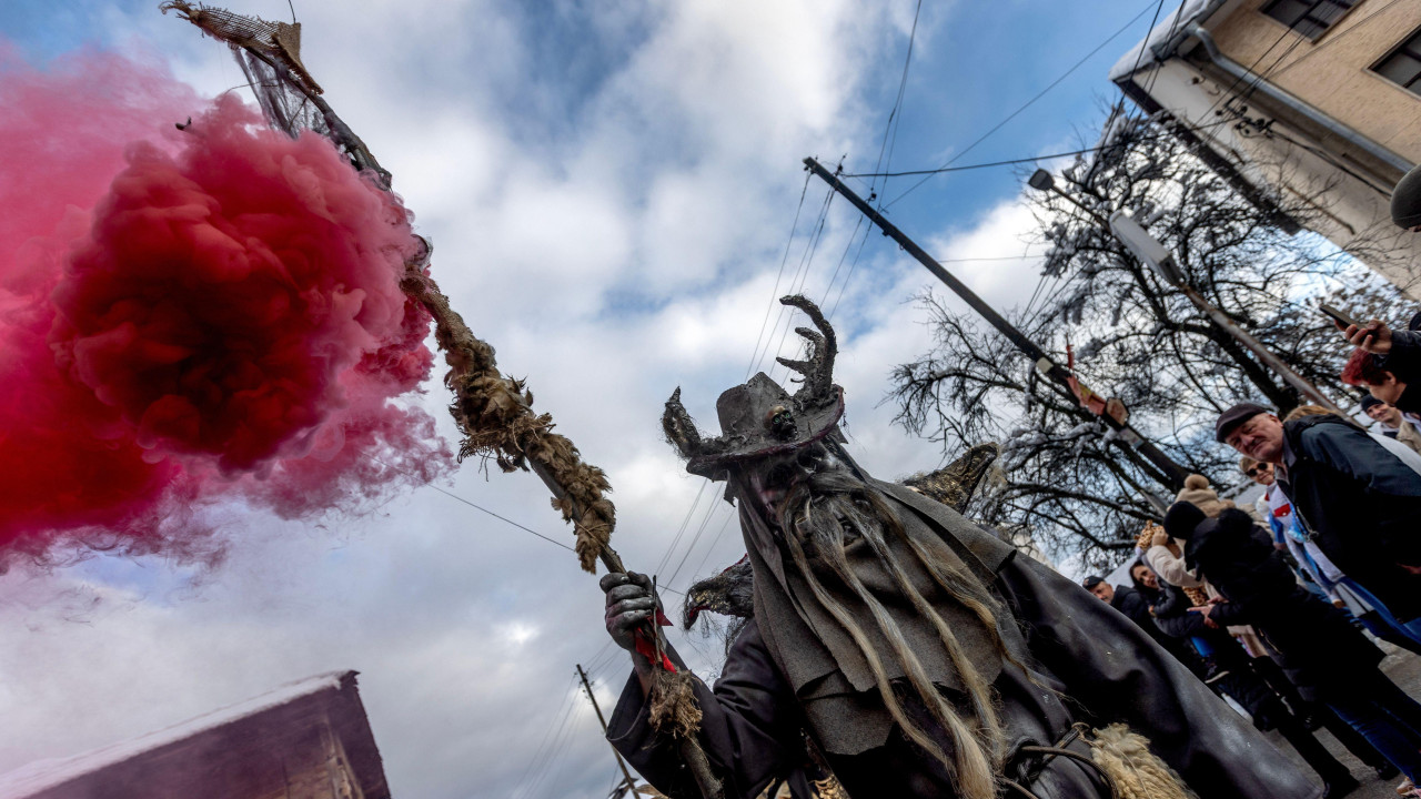 karneval u severnoj makedoniji, maskenbal u severnoj makedoniji, tradicionalni festival u vevčanima