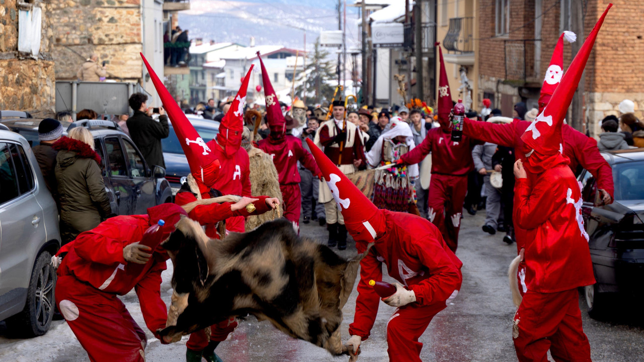 karneval u severnoj makedoniji, maskenbal u severnoj makedoniji, tradicionalni festival u vevčanima