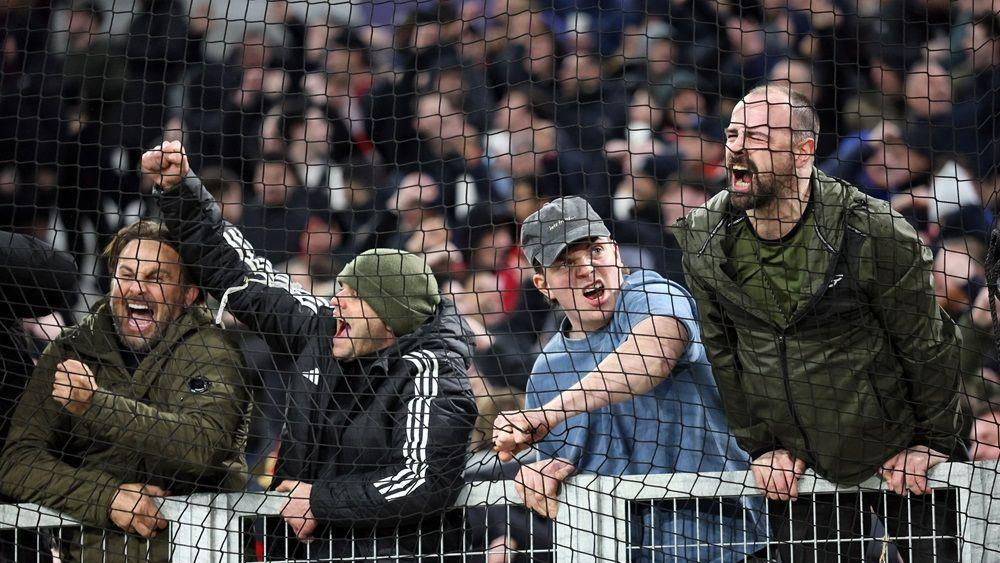 navijači liverpula, marsej - liverpul