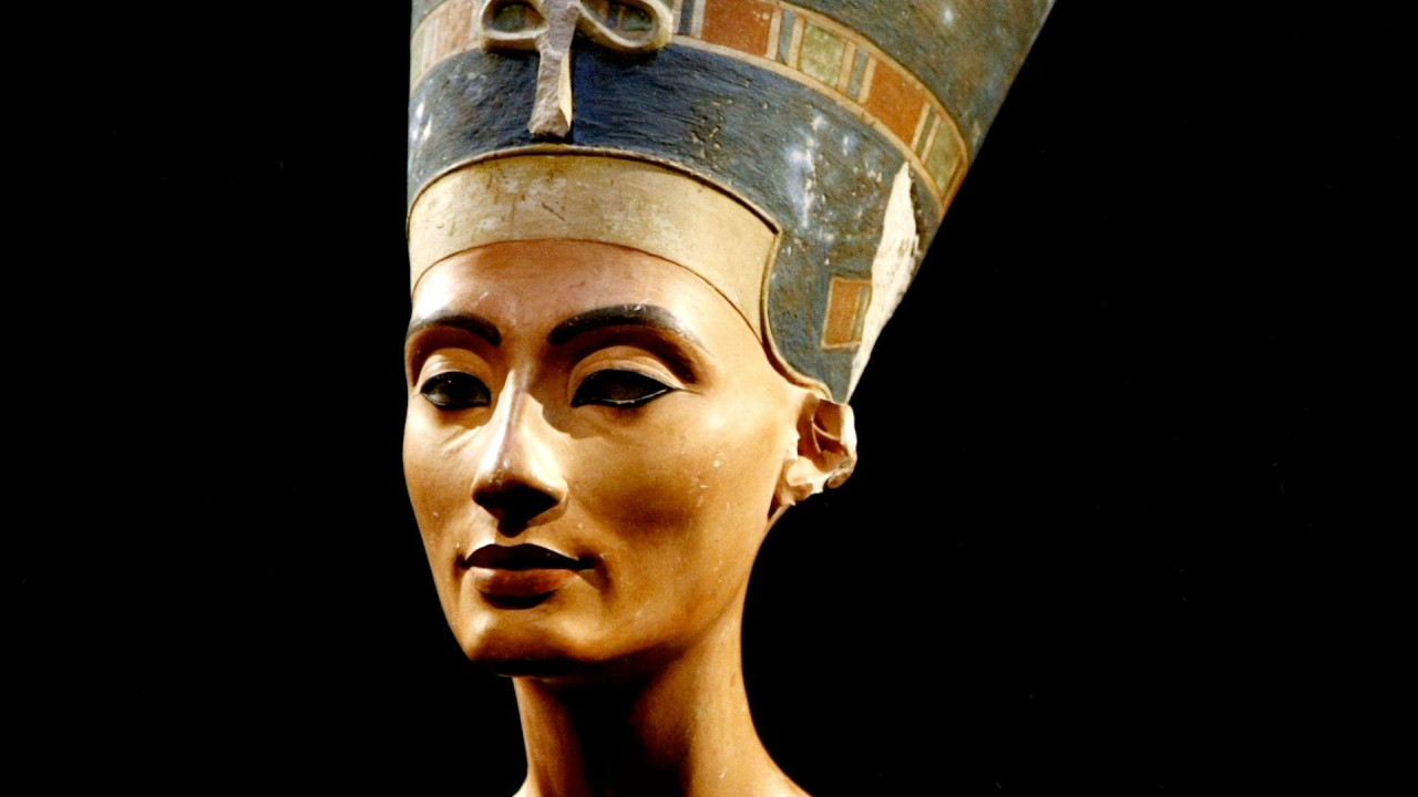 Fotografija čuvene statute egipatske faraonke Nefertiti