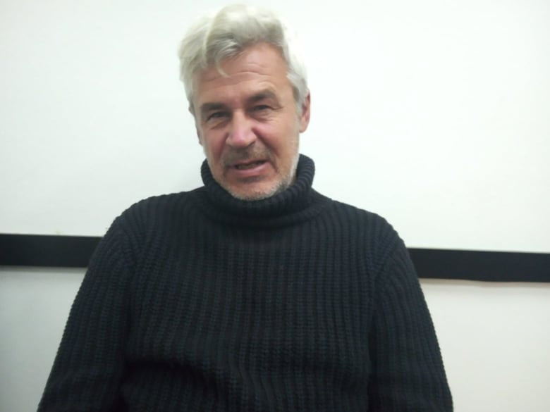 Jugoslav Nikolić – autor dokumentarnog filma “Beskućnik dendi”
